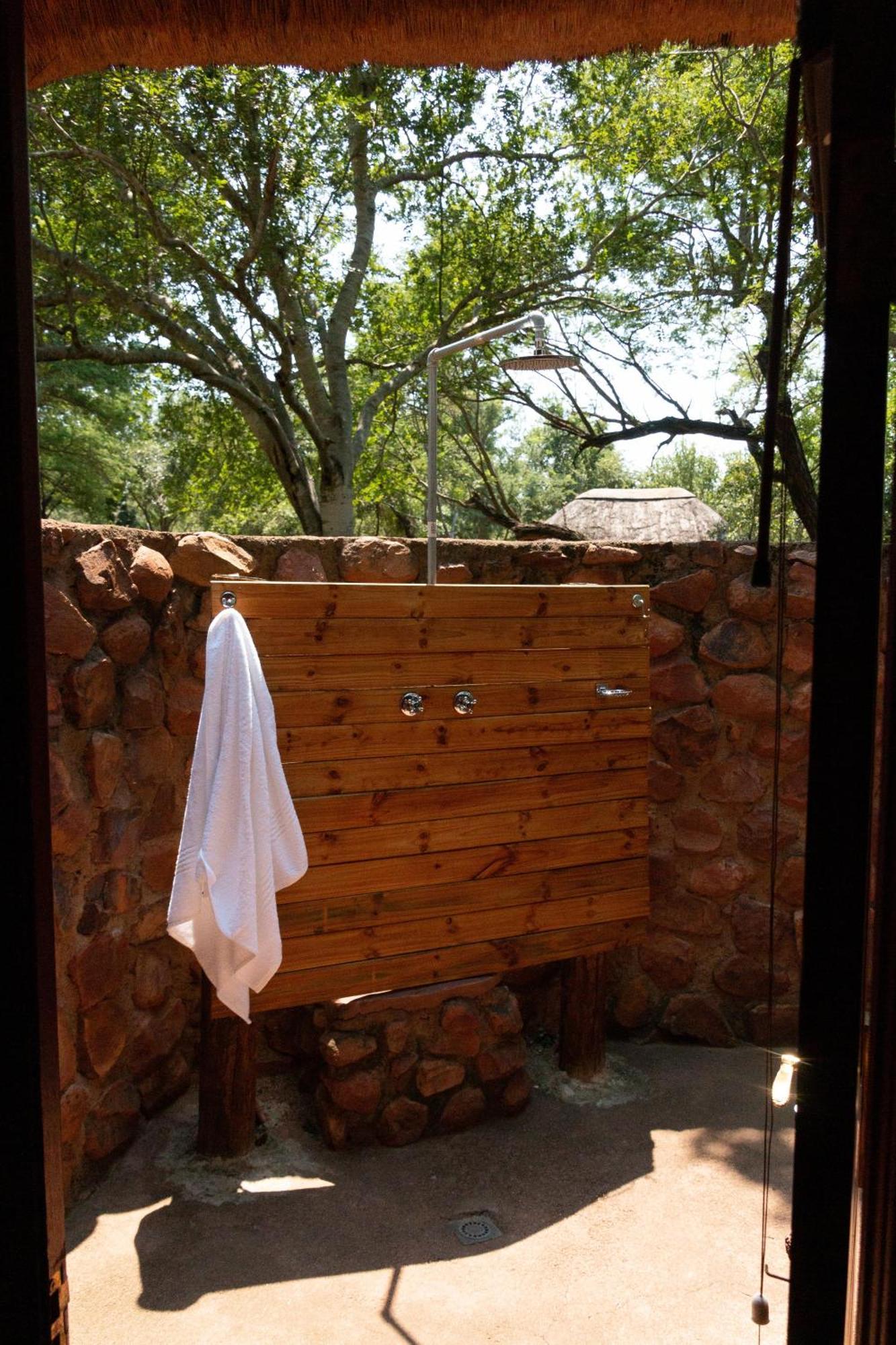 Mologa River Lodge Rust de Winter Luaran gambar