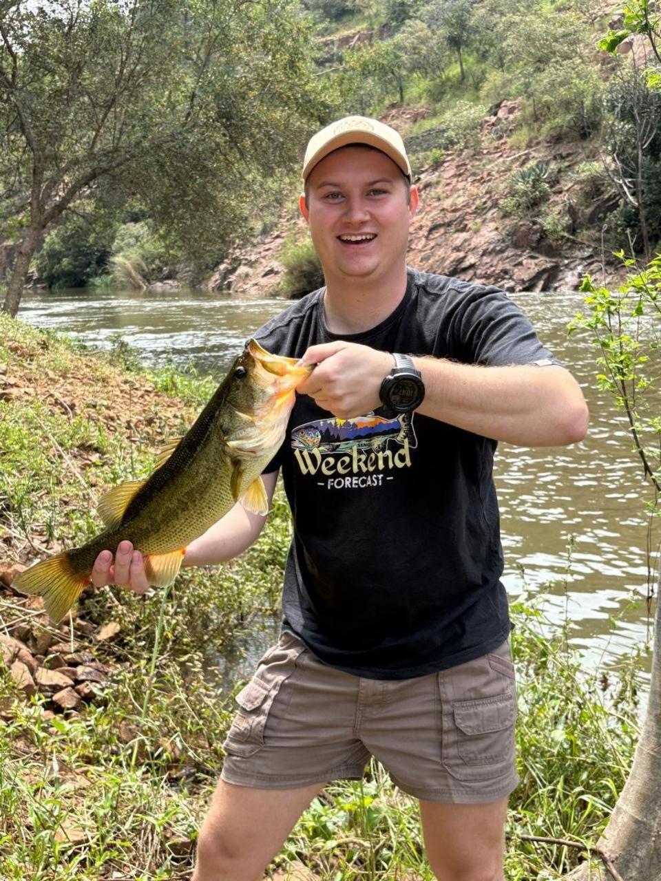 Mologa River Lodge Rust de Winter Luaran gambar