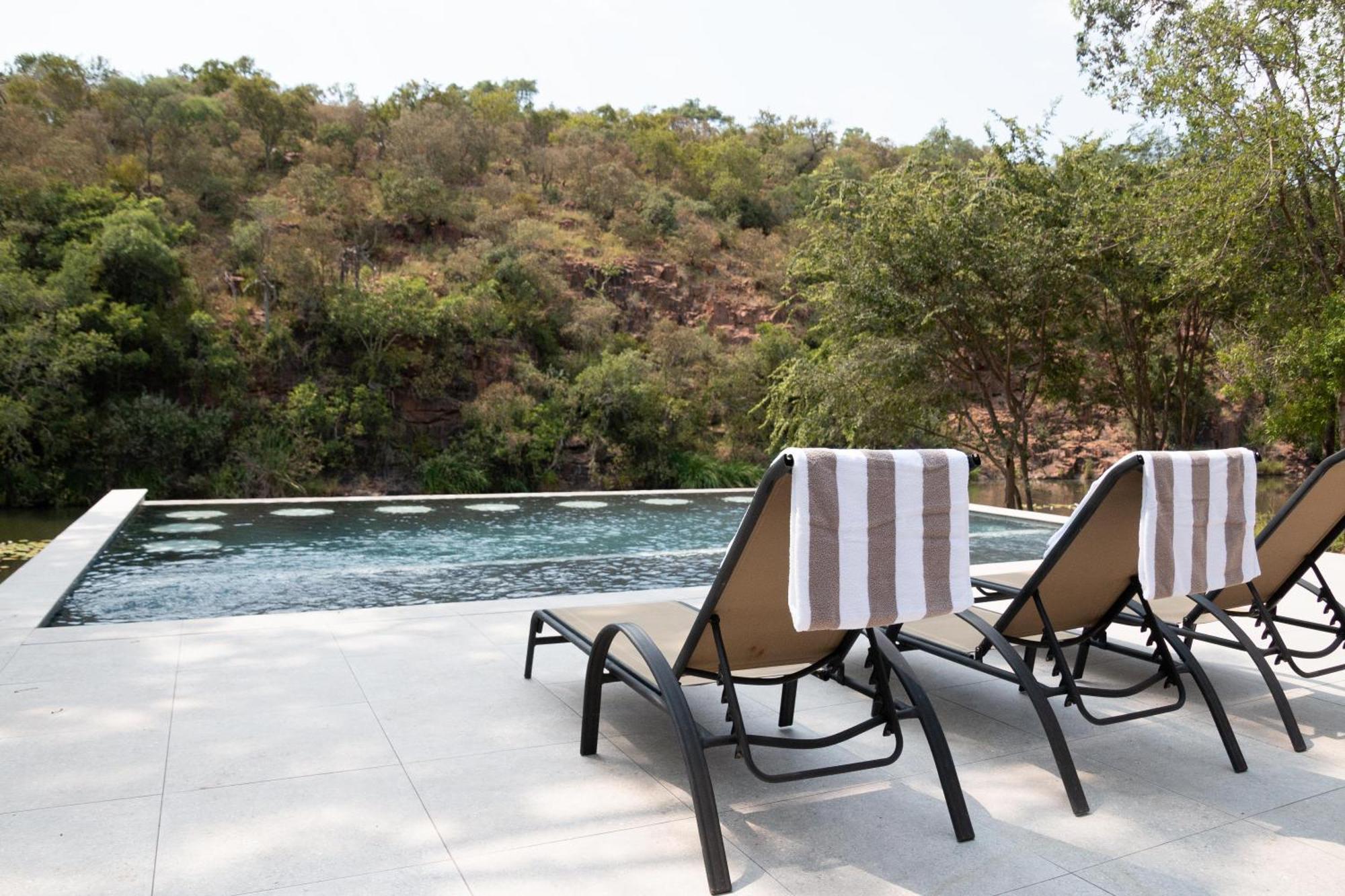 Mologa River Lodge Rust de Winter Luaran gambar